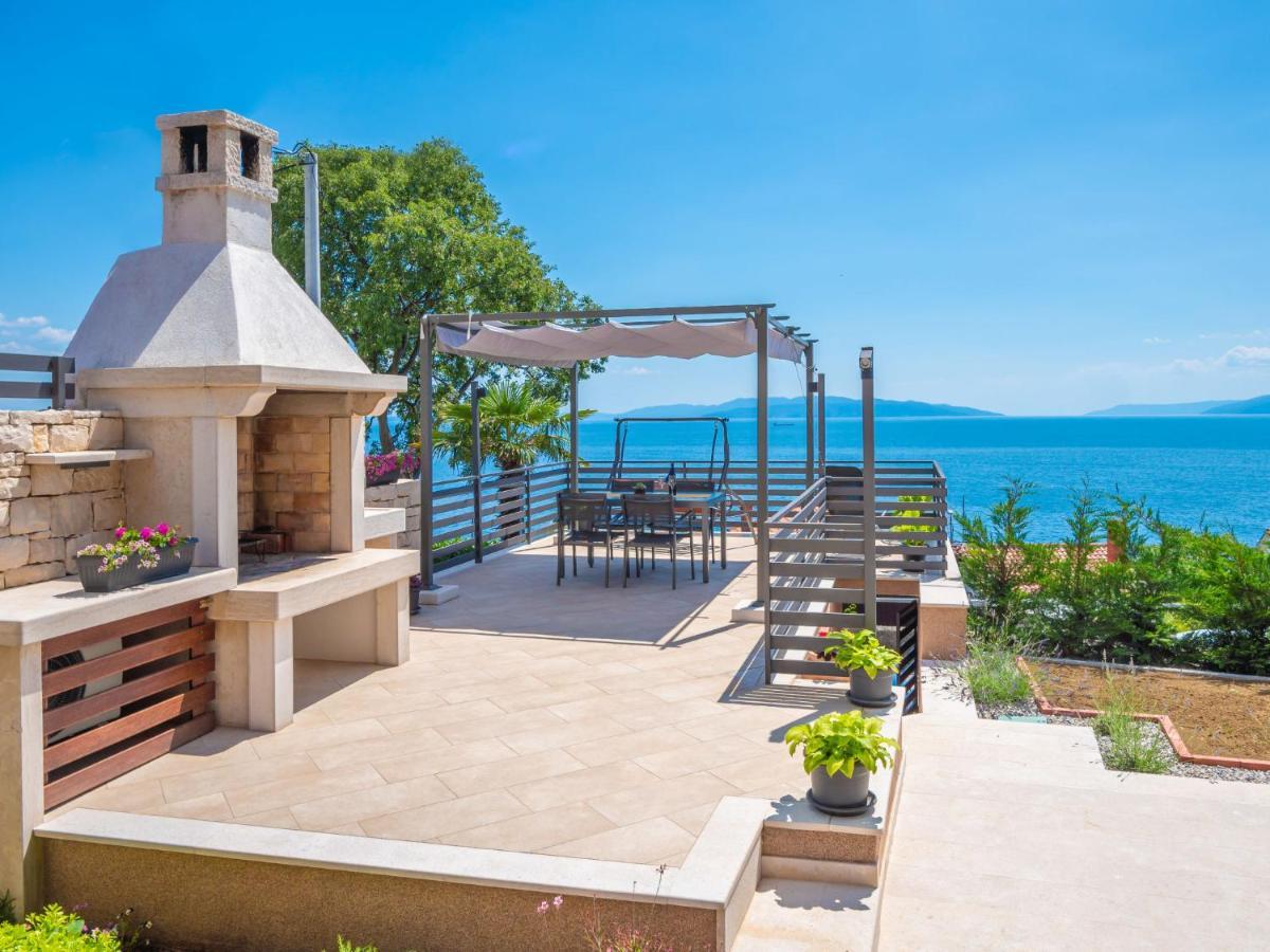 Holiday Home Matea By Interhome Rijeka Ngoại thất bức ảnh